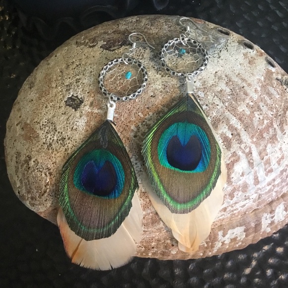 Hand Crafted Jewelry - Hand Craft Artisan Bohemian Tribal Dream Catcher Duster Feather Pierced Earrings